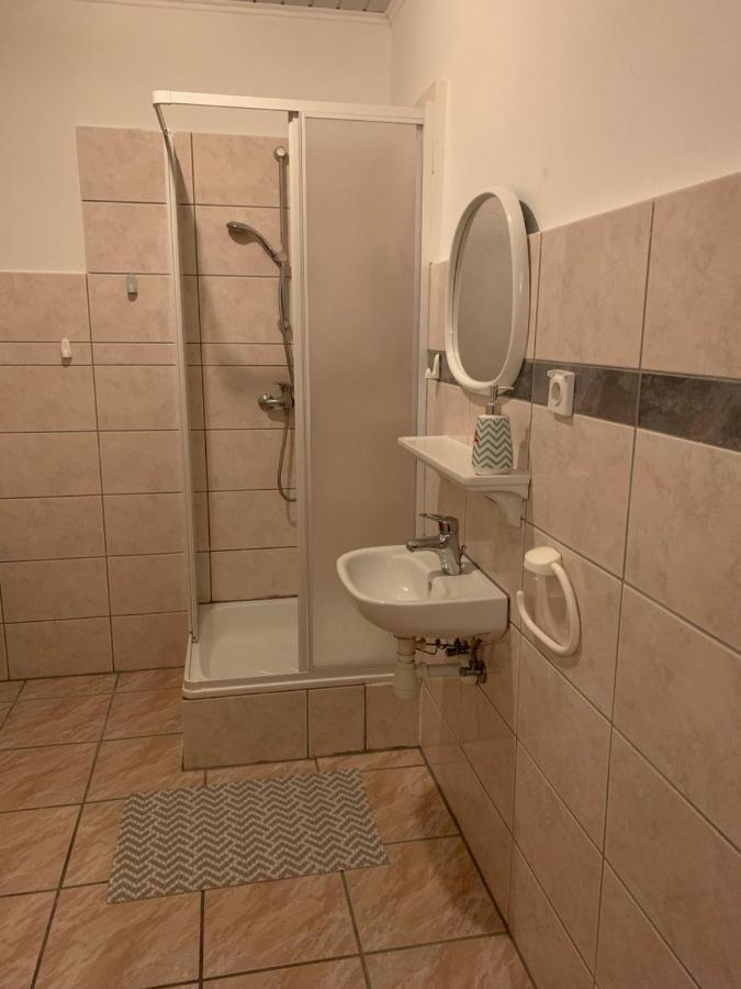 Dom Wczasowy Portowa Przystan 150M Od Plazy Mrzezyno Exterior photo
